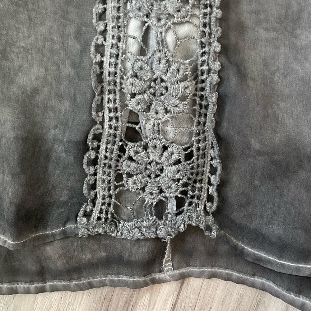 Altar'd State Gray Sleeveless Lace Mini Dress size L - Picture 7 of 11
